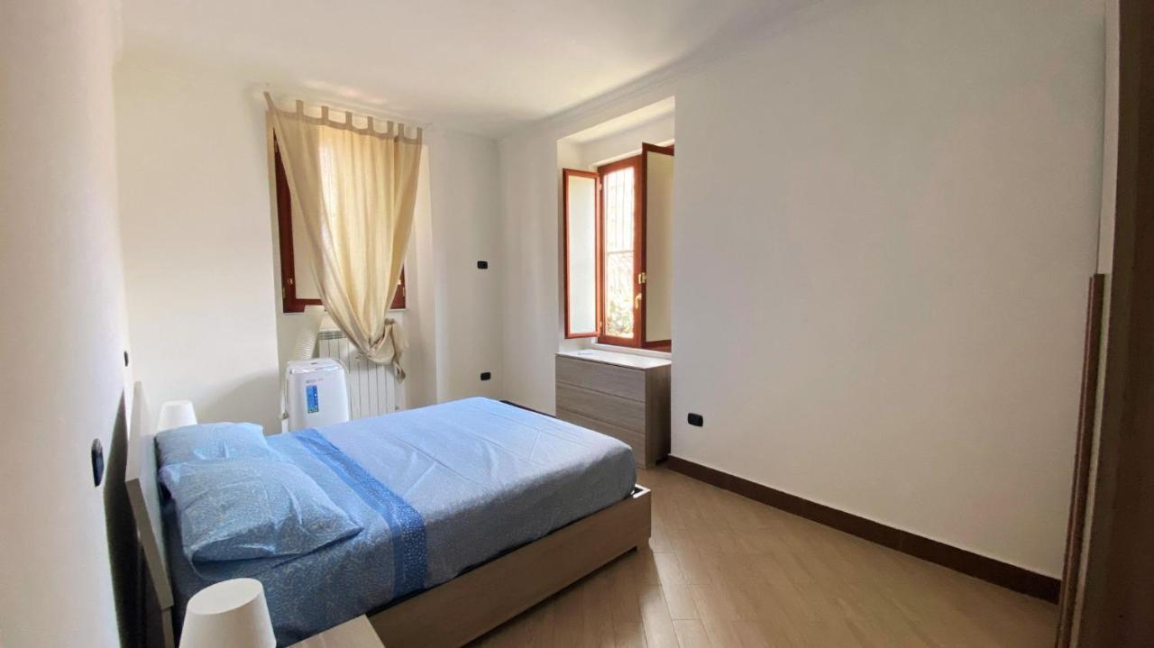 דירות קסטלמרה די סטביה La Soffitta Vicino Al Mare מראה חיצוני תמונה